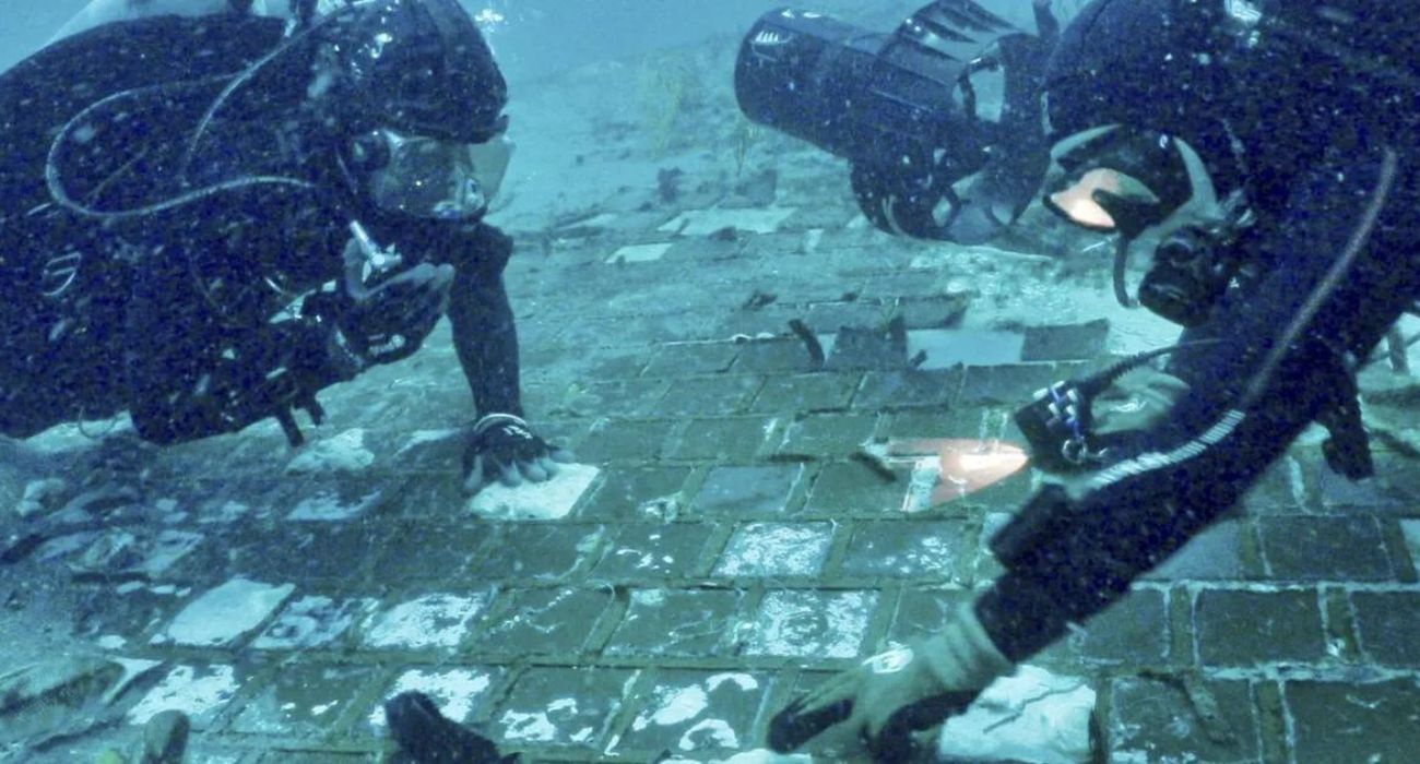 Documentary Divers Discover Challenger Debris