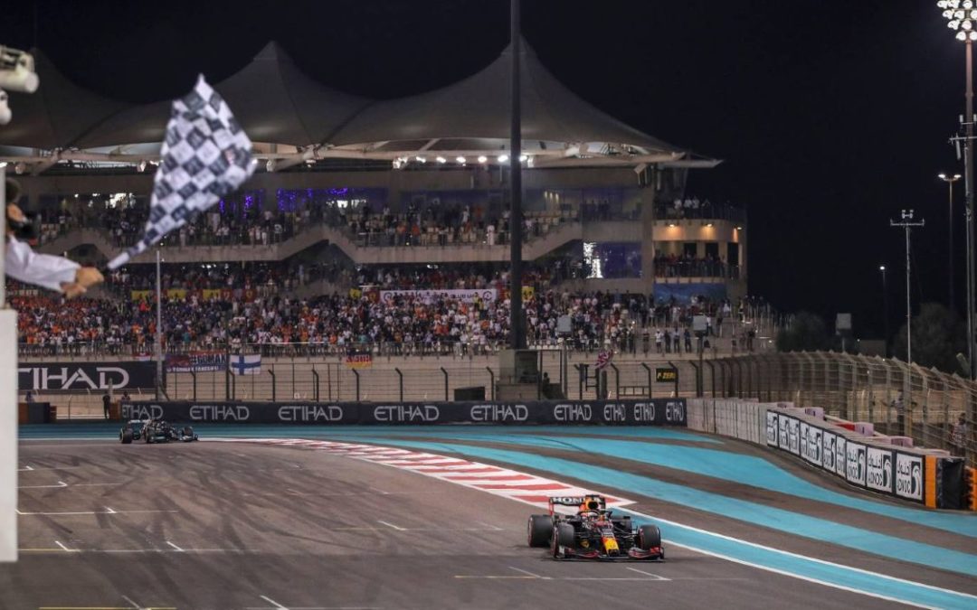 F1 regresa a Abu Dhabi, sombreado por 2021