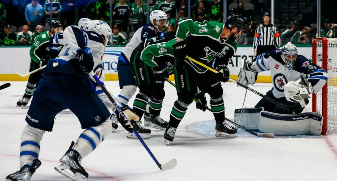 Jets Land Stars in 5-4 Victory