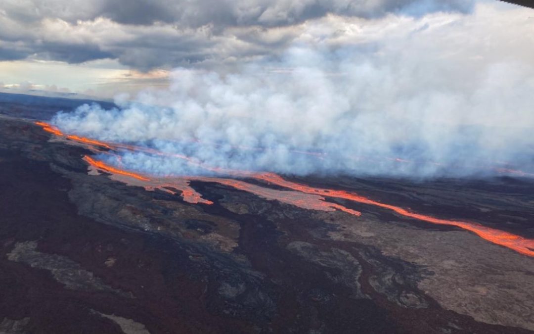 Mauna Loa Erupts for First Time in 40 Years