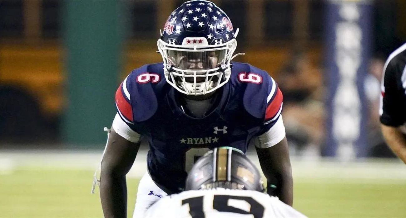 Five-Star DFW Linebacker Decommits from Texas A&M