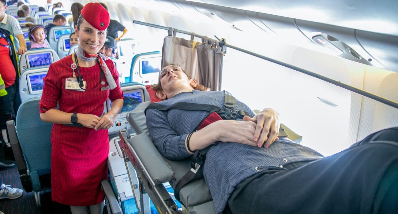Turkish Airlines Helps World's Tallest Woman Reach the Sky
