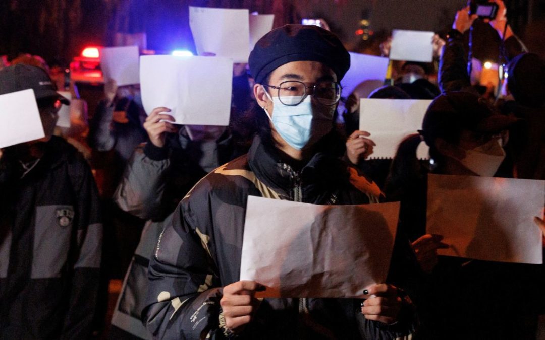 Chinese Protestors Wield White Papers