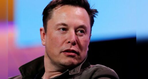 Musk Targets Apple Over App Moderation