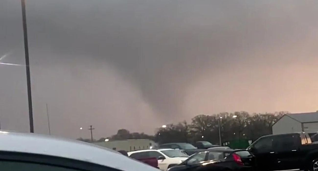 14 Tornados Touch Down in Texas
