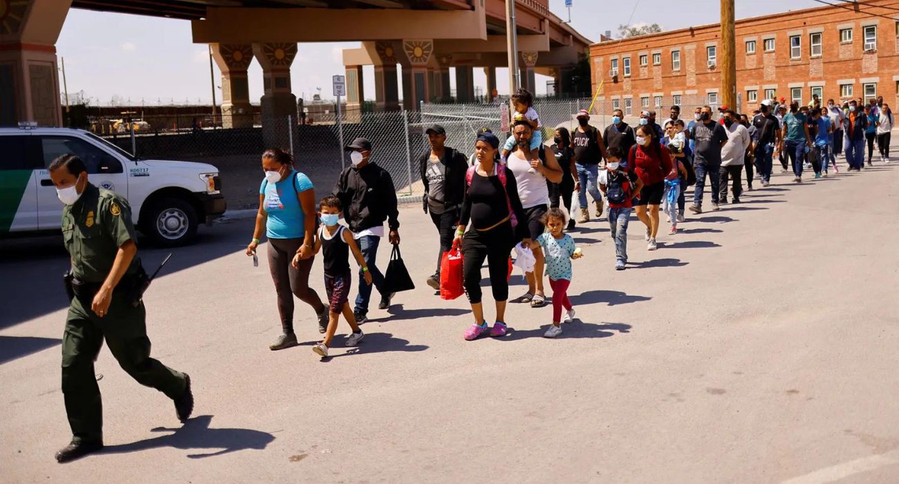 El Paso Struggles With Unlawful Migrant Inflow