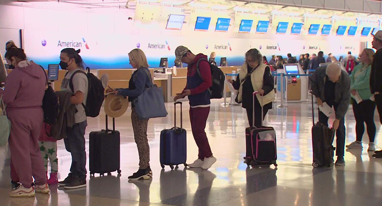 Arctic Weather Threatens Holiday Travel