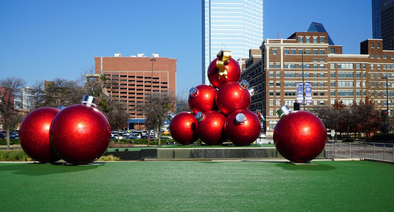 Dallas Makes 'Grinchiest' Cities List