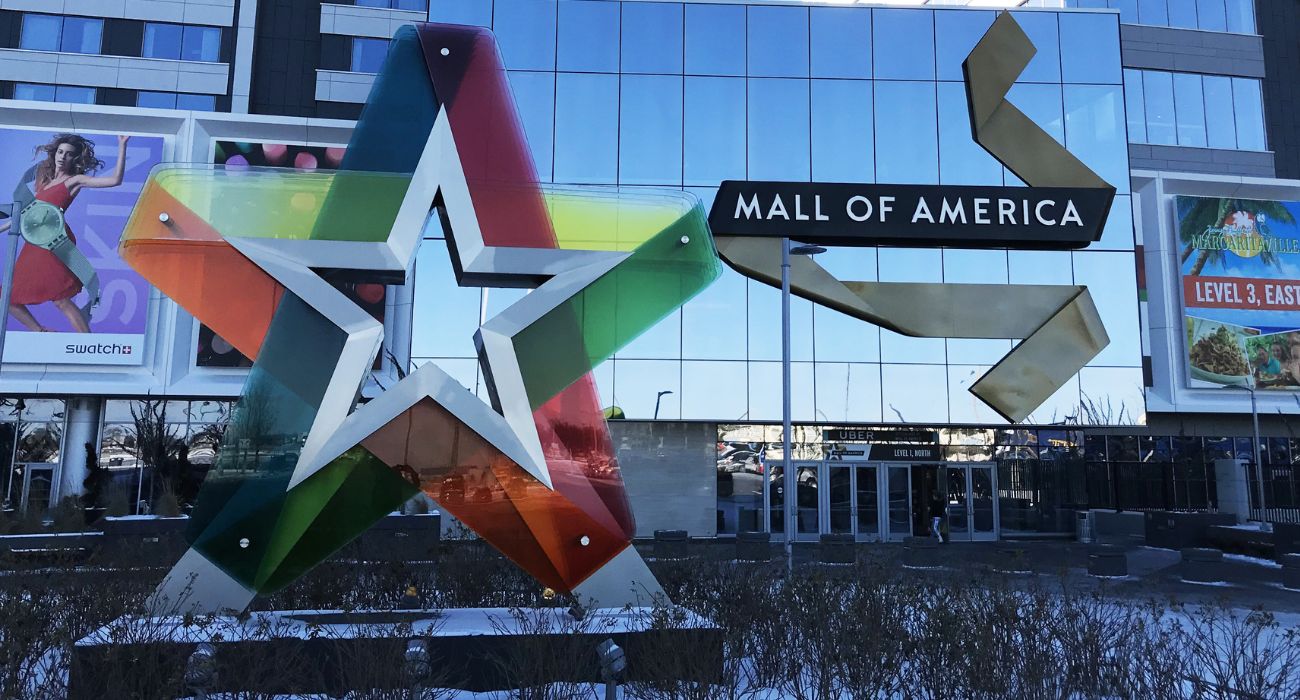 Cinco arrestados en tiroteo en centro comercial de Minnesota