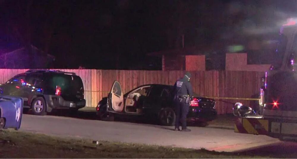 Man Found Dead in Car in East Dallas