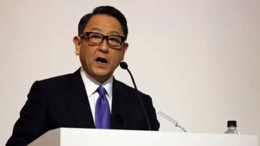 Toyota CEO Reluctant to Go Electric