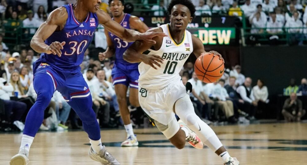 Baylor Hands Kansas a Third Straight Loss