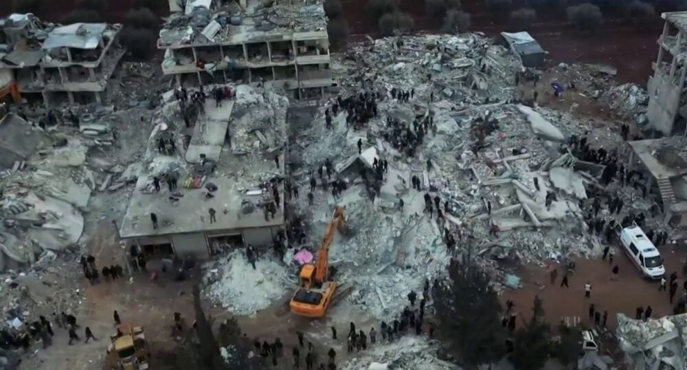 Earthquake Deaths Rise in Turkey and Syria