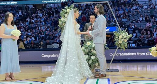 Couple Marries at Mavericks Game