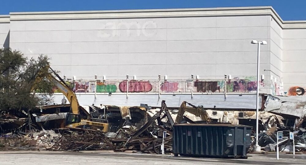 Valley View Mall Demolition Commences Following Fire