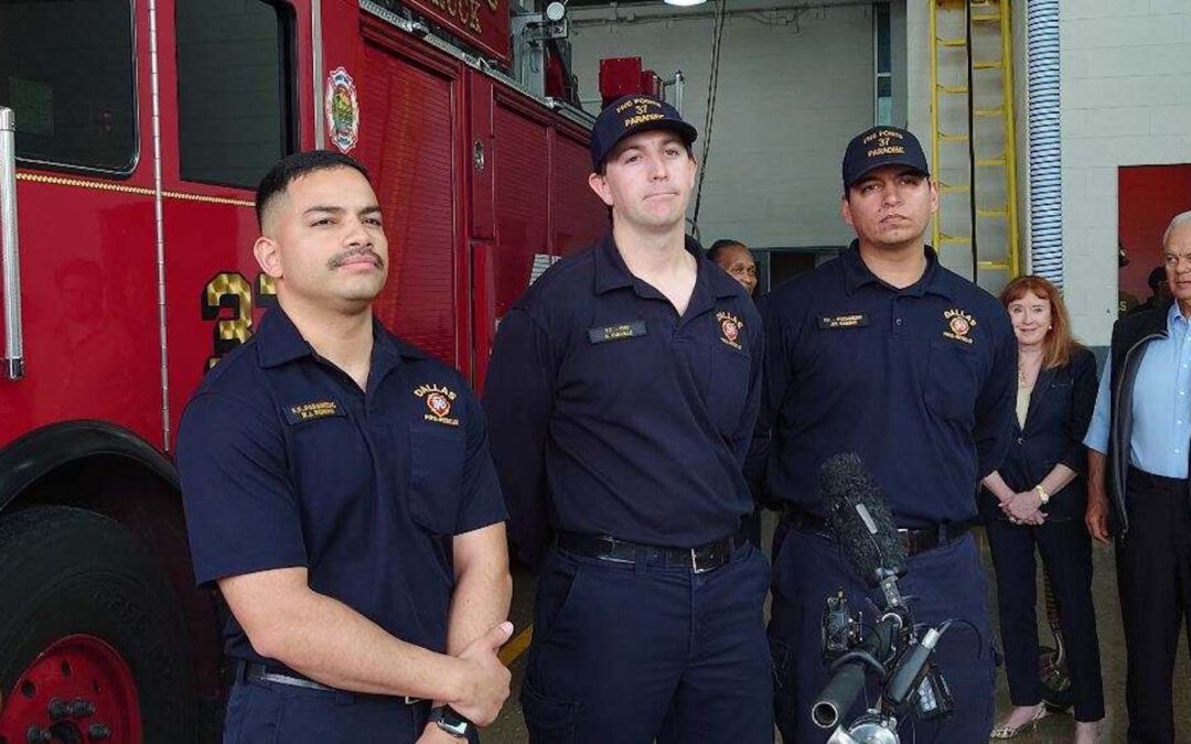 Dallas Fire Honors 2 for Lifesaving Efforts