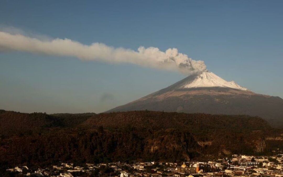 VIDEO: Massive Mexico Volcano Spewing Ash