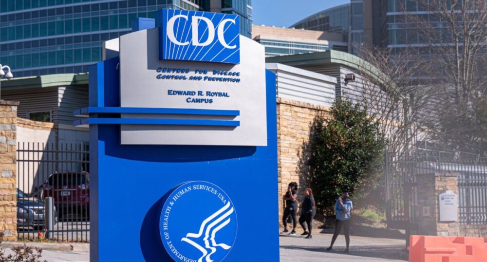 CDC Director Announces Resignation