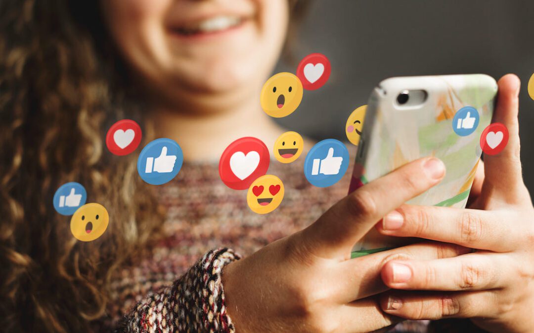 APA propone lineamientos de redes sociales para adolescentes