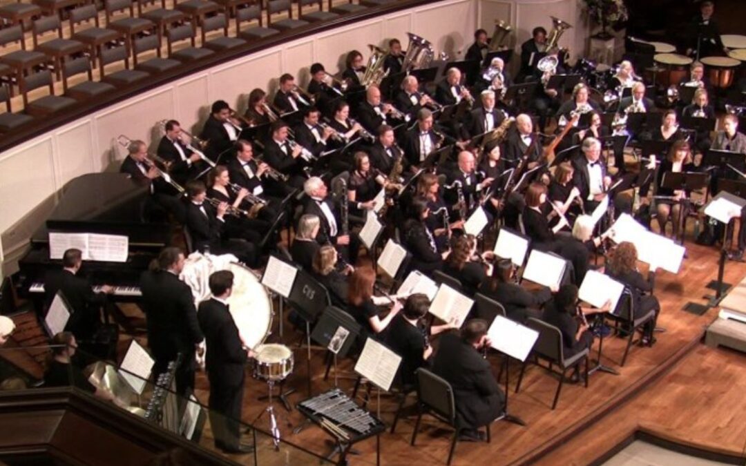 Carrollton Wind Symphony Gives Gift of Music