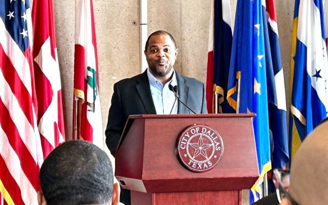 Alcalde de Dallas promociona disminución de la criminalidad