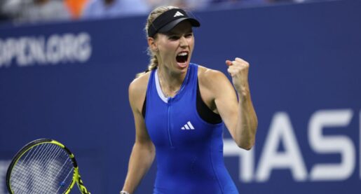 Wozniacki Wins in Grand Slam Return