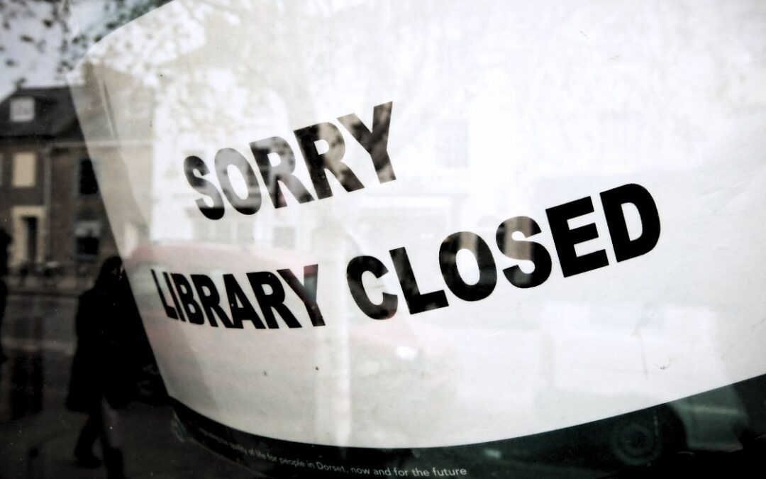 Local ISD Closes Libraries to Screen Books
