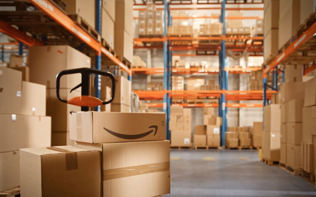 Amazon abandona el embalaje en millones de entregas