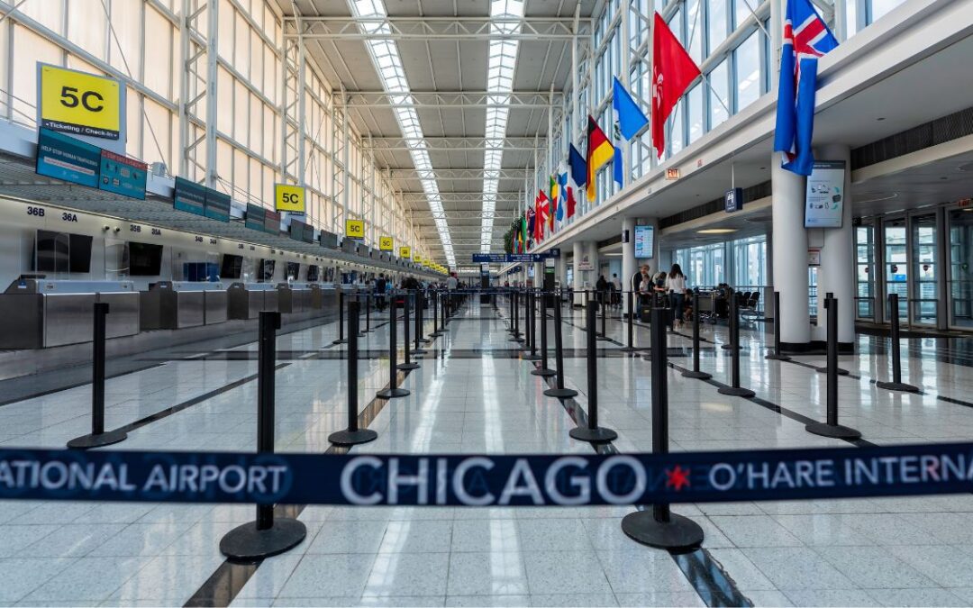 Hundreds of Migrants Stuck at Chicago Airport