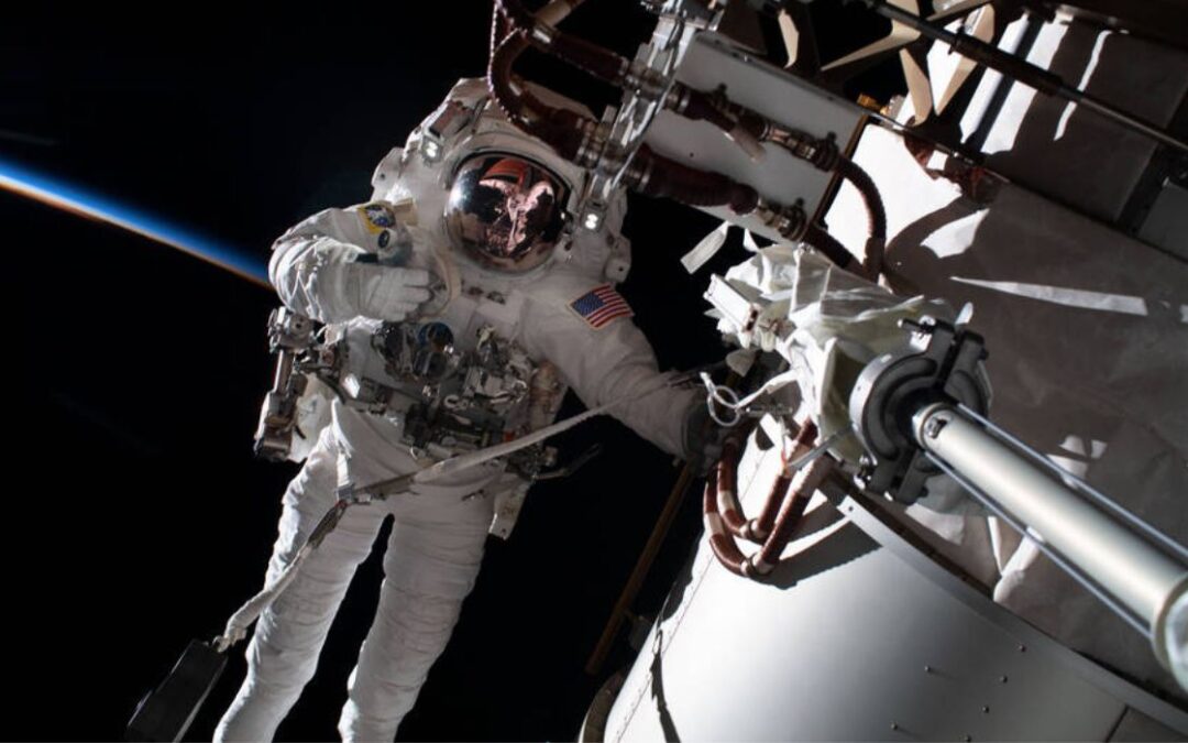 U.S. Astronaut Breaks Record for Space Flight