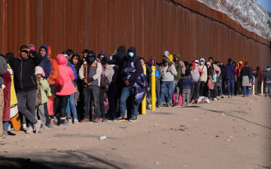 Mexico To Deport Migrants Away From U.S. Border