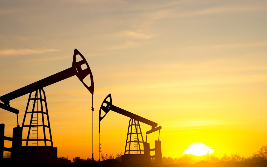 Rusia y Arabia Saudita amplían los recortes de producción de petróleo