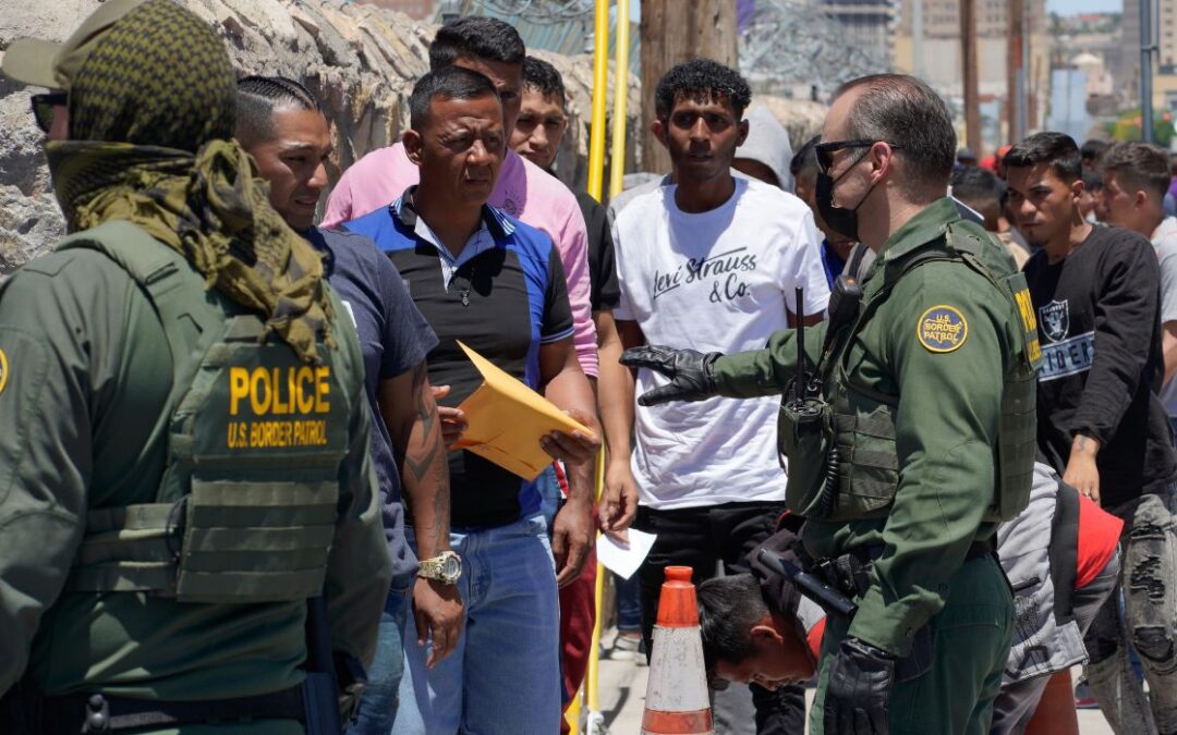 Feds To Begin Deporting Venezuelan Migrants