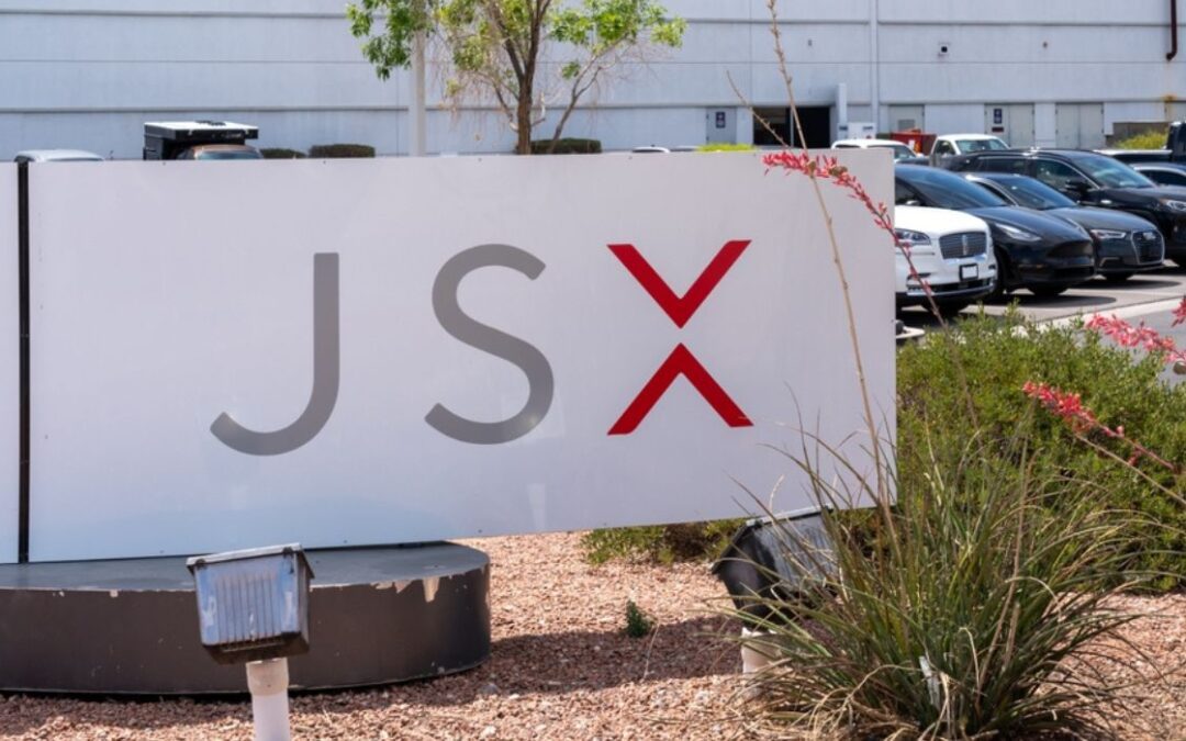 JSX Blames American, Southwest for Safety Review