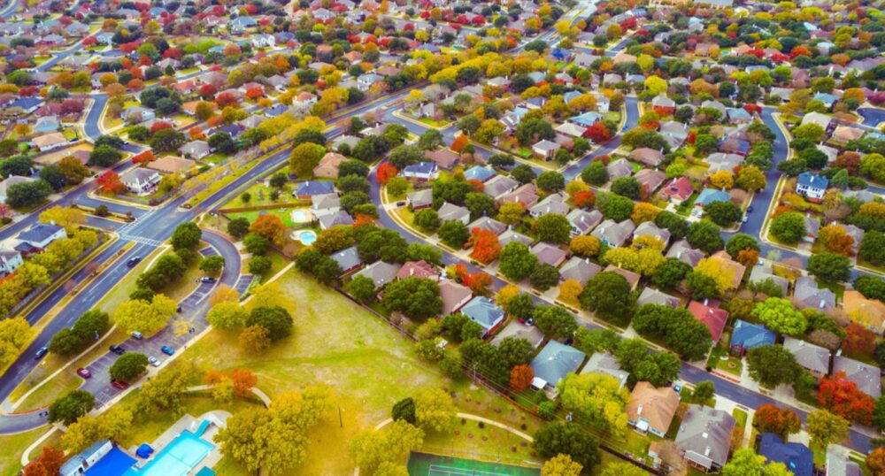 U.S. Housing Market Slows, Home Prices Grow
