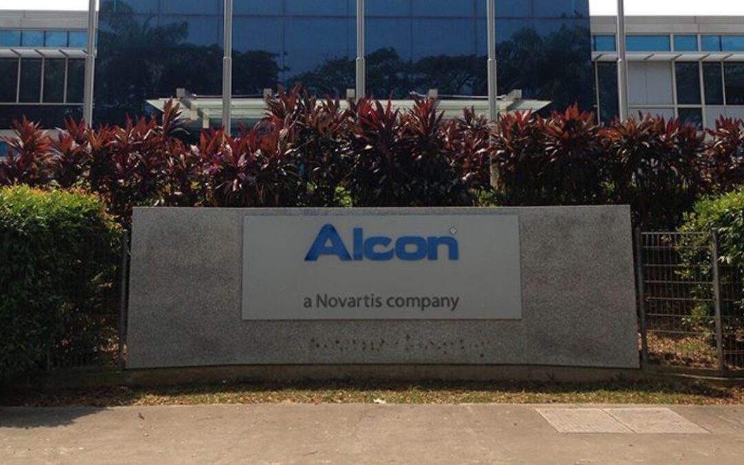 Laboratorios Alcon considera una expansión de 100 millones de dólares