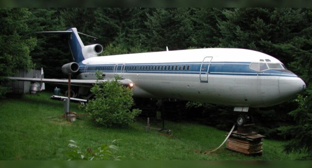 Man Makes Dream Home Inside Decommissioned Jetliner