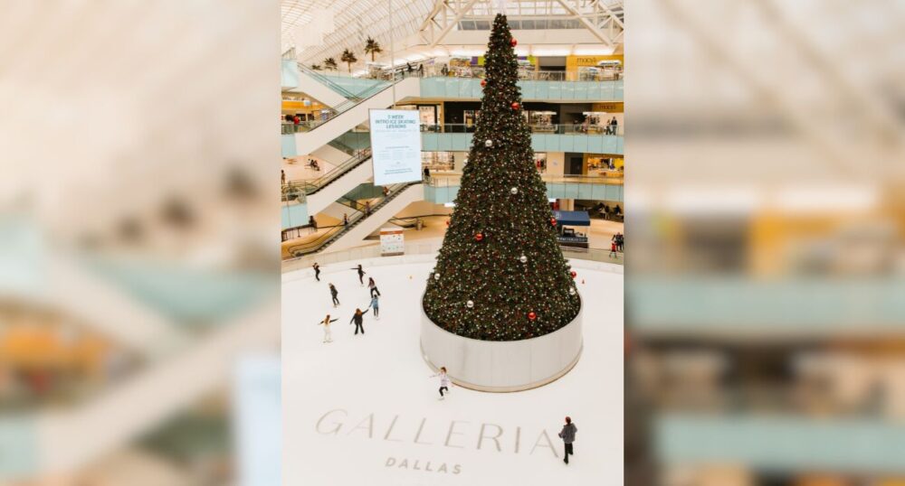 Galleria Dallas Packed With Holiday Spirit