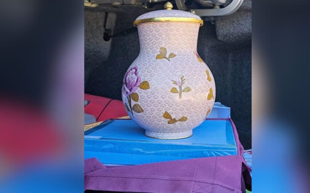 Mom Recovers Daughter’s Ashes From Stolen Car