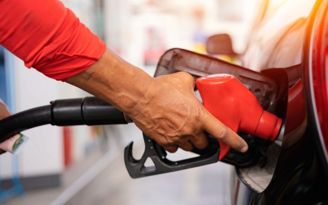 Se espera que el costo promedio del combustible disminuya