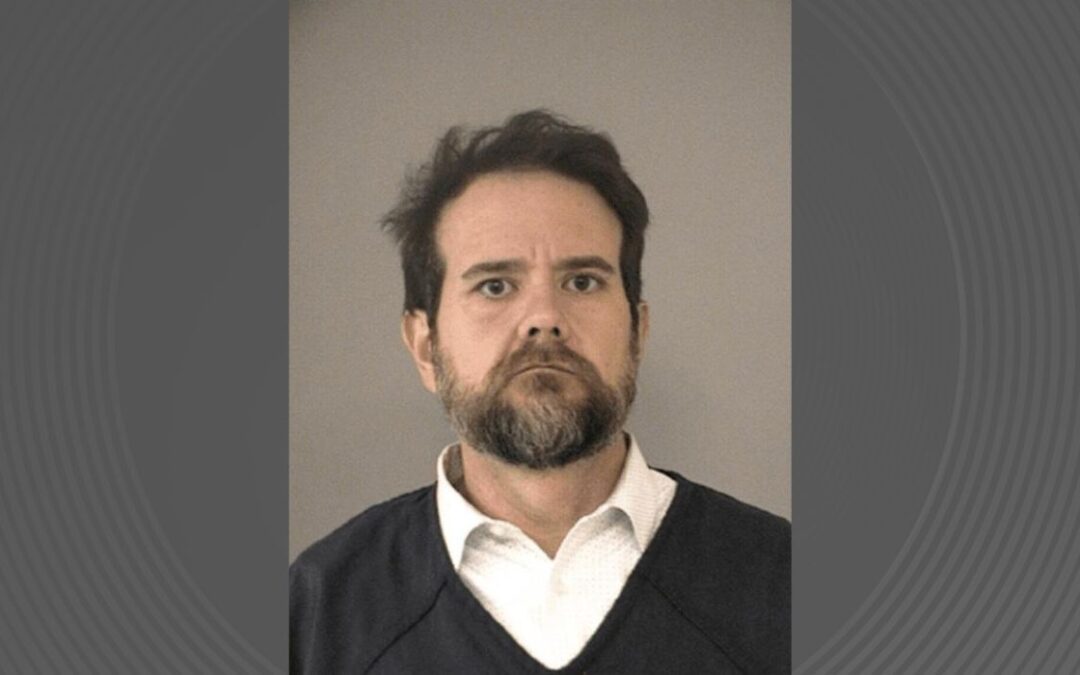 Director de Texas presuntamente atrapado en una operación sexual