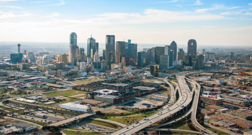 DFW Tops 8 Million Total Residents