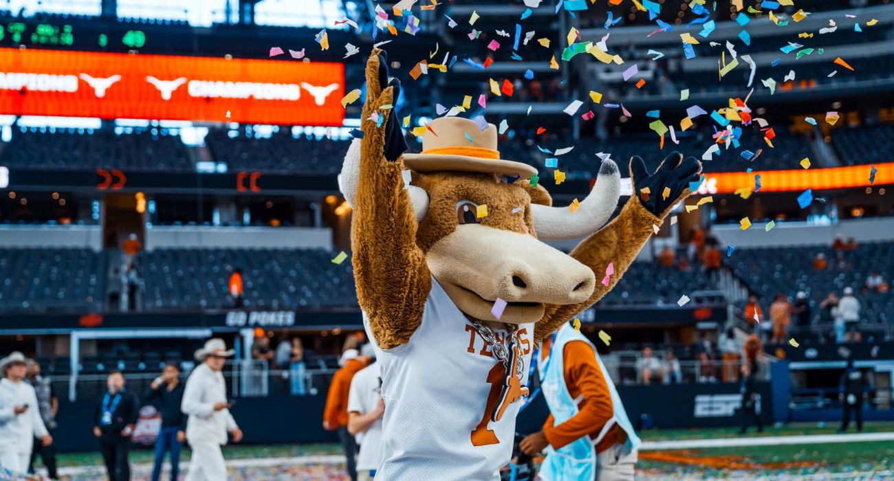 Texas Longhorn mascot