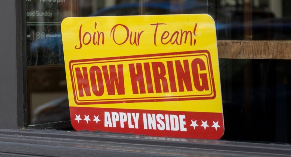 U.S. Adds 200K Jobs, Unemployment Dips Down