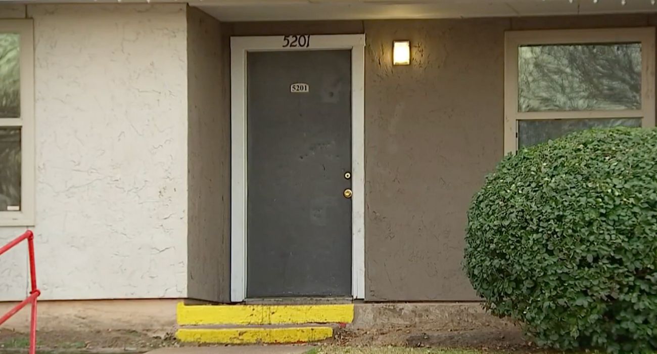 Fort Worth apartment where teen was shot allegedly attempting to break in.