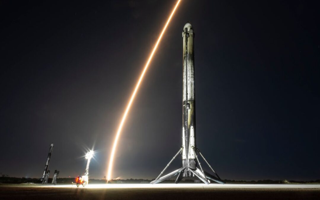 SpaceX lanza cohetes espalda con espalda