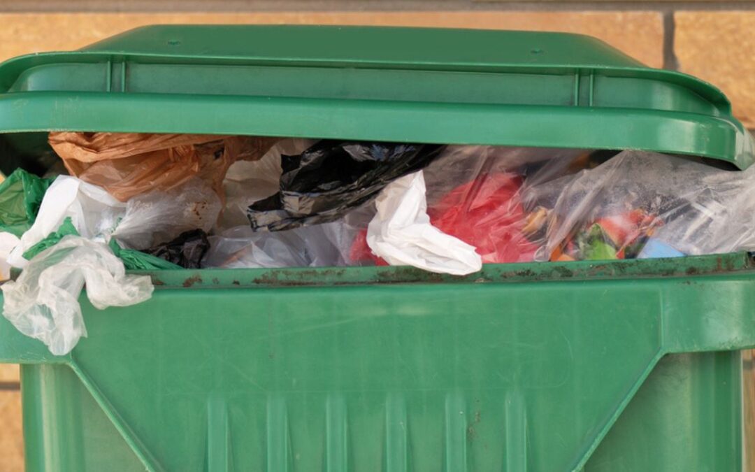 Cowtown to Charge for Overflowing Trash