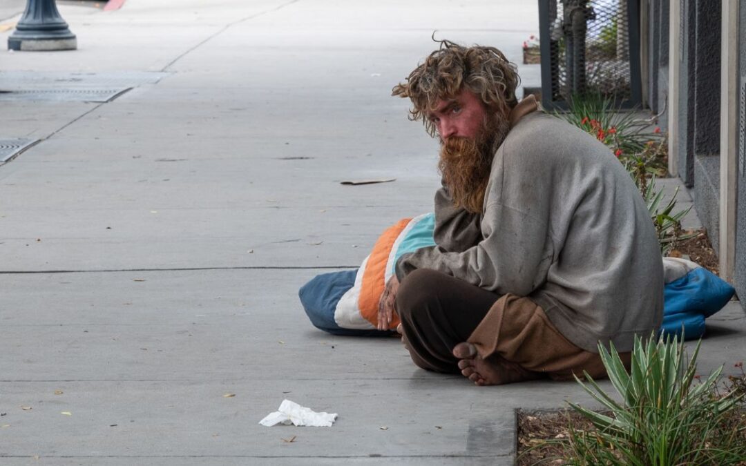 La ciudad recibirá comentarios del público sobre el informe sobre personas sin hogar