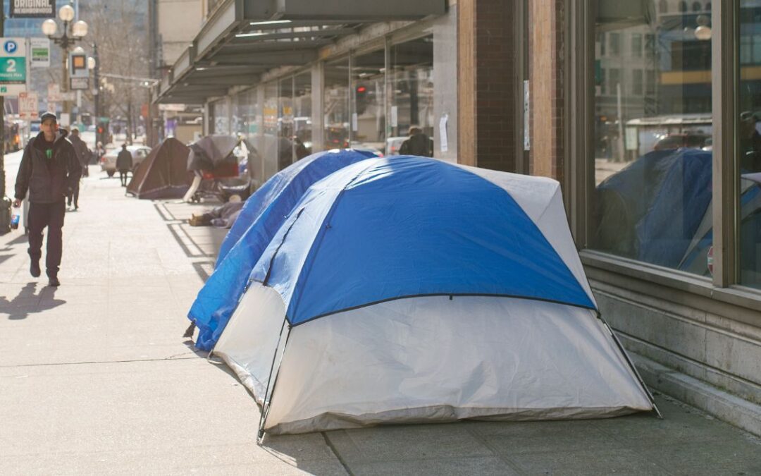 SCOTUS considerará sanciones por acampar para personas sin hogar