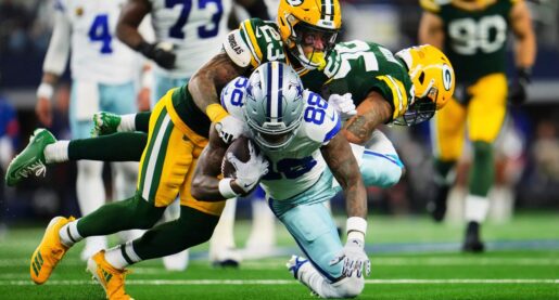 Packers Stun Cowboys in Super Wild Card Game